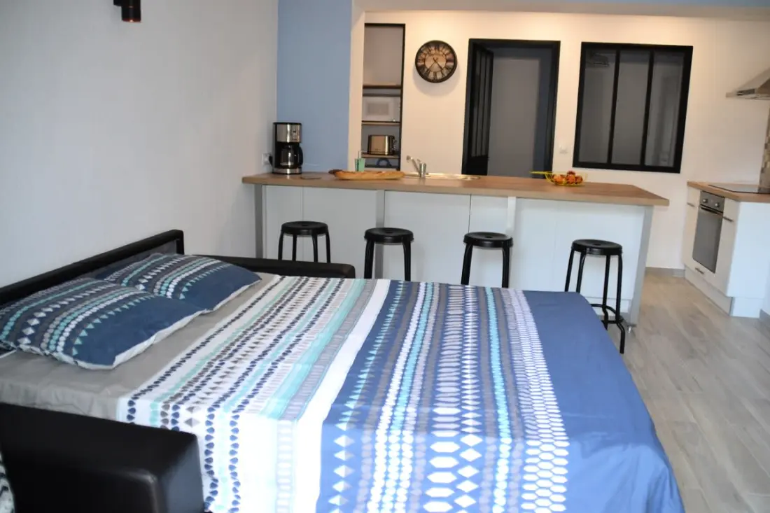 Lovely Ac Apartment For 2 Pool And Garden