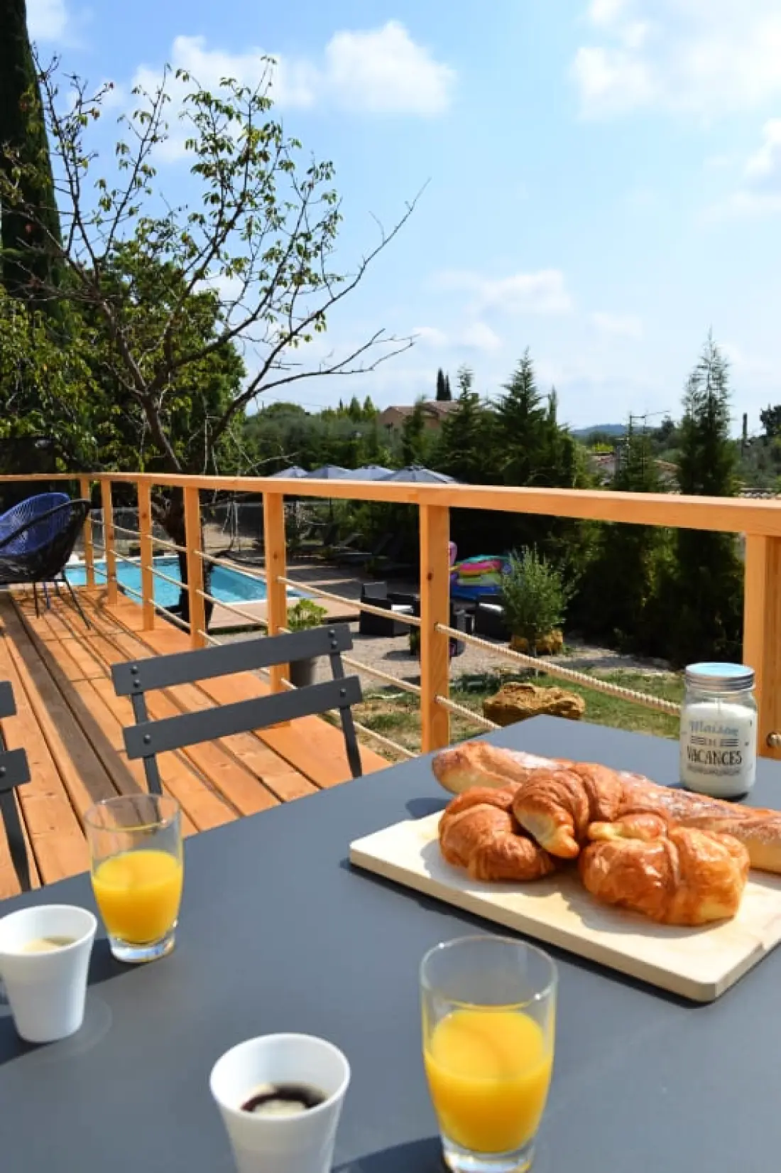 Propriété 22 Pers. Avec Jardin Et Piscine