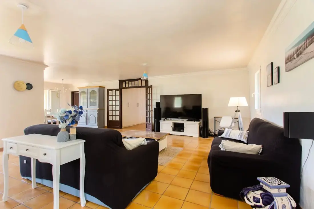 Les Guiols Villa Climatisée Pour 8  By Sunset