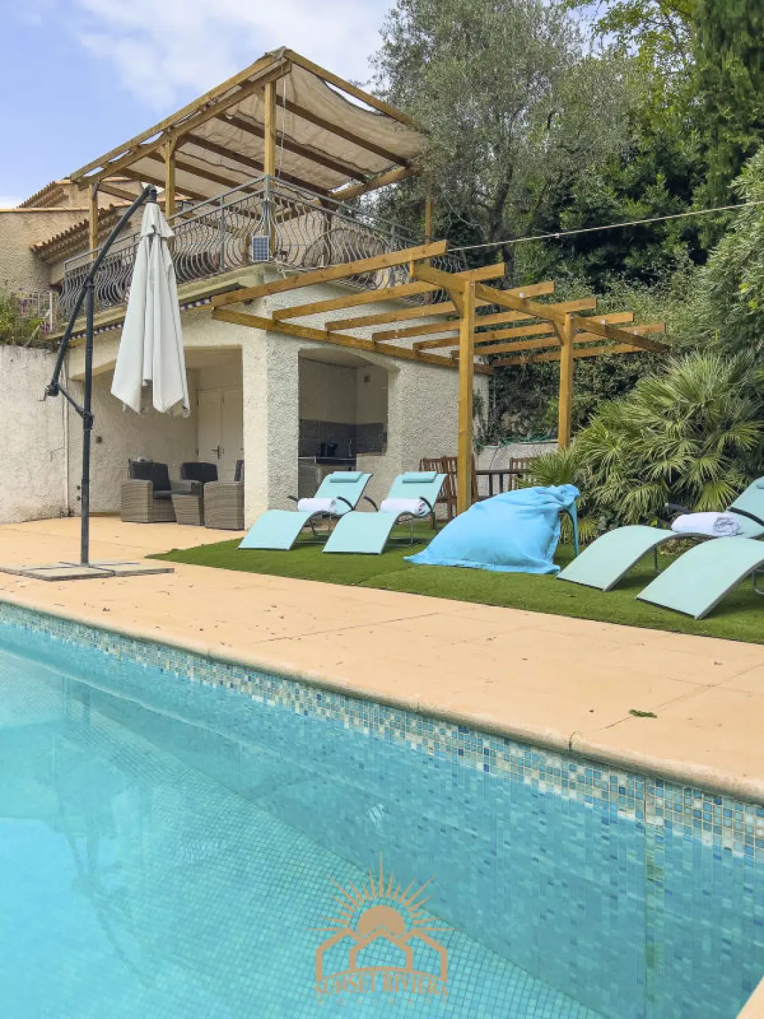 Les Guiols Villa Climatisée Pour 8  By Sunset