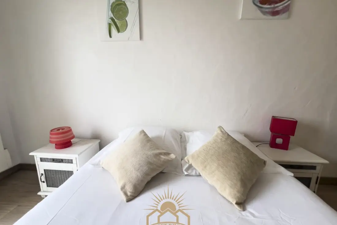 Les Guiols Villa Climatisée Pour 8  By Sunset