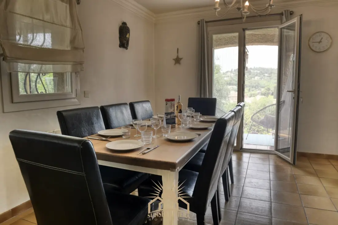 Les Guiols Villa Climatisée Pour 8  By Sunset