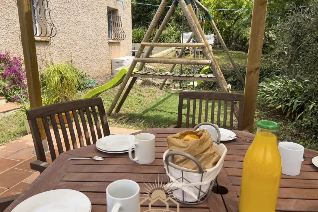 Les Guiols Villa Climatisée Pour 8  By Sunset