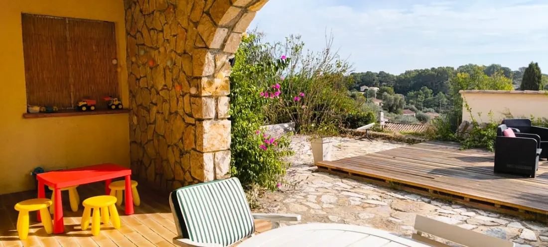 T3 Rénové, Climatisé Entre Mer Et Montagne, Piscine, Jardin