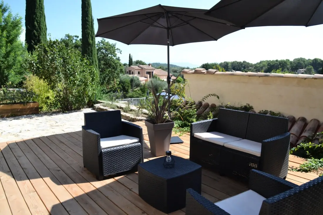 T3 Rénové, Climatisé Entre Mer Et Montagne, Piscine, Jardin