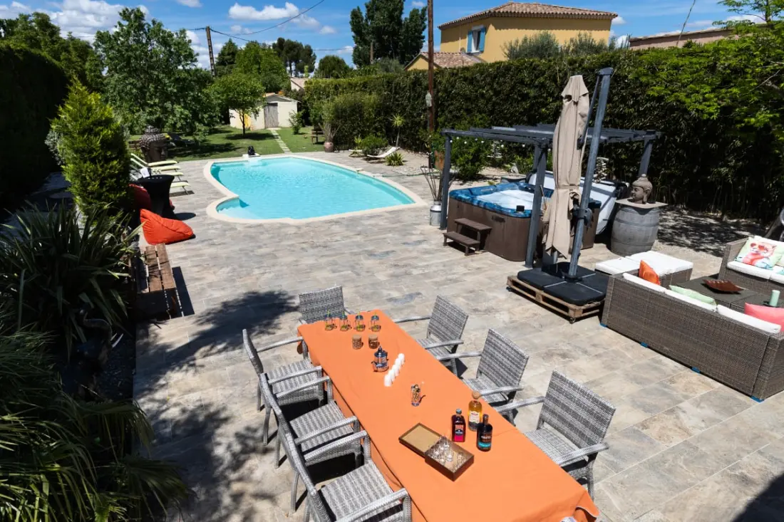 Villa Avec Piscine, Sauna &amp; Jacuzzi En Provence