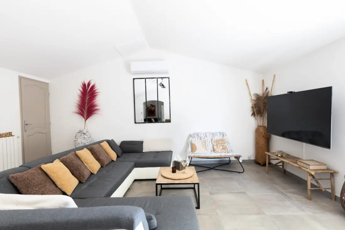 Villa Avec Piscine, Sauna &amp; Jacuzzi En Provence