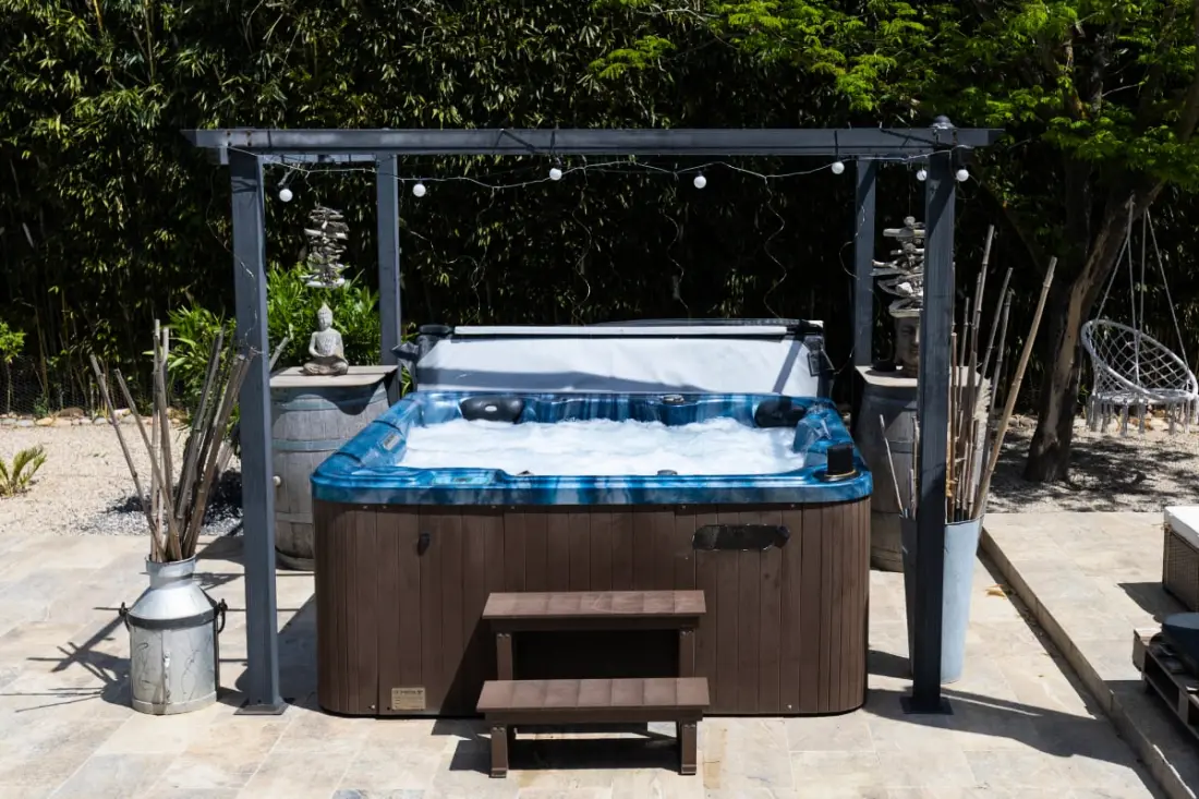Villa Avec Piscine, Sauna &amp; Jacuzzi En Provence