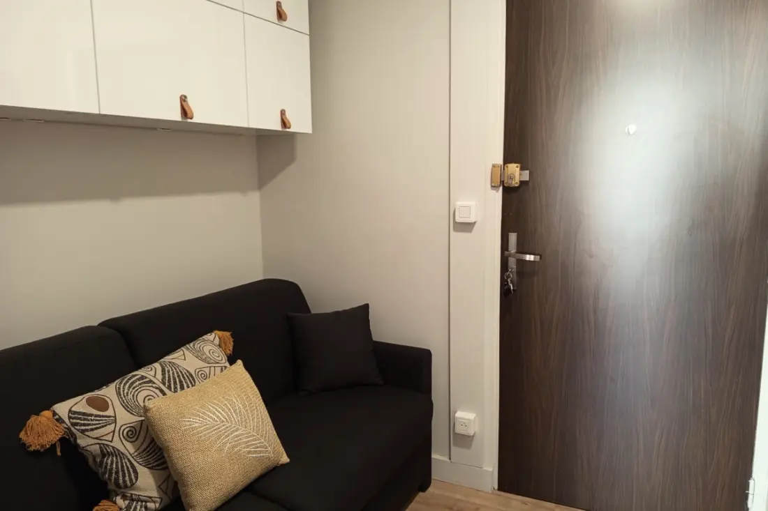 Appartement Avec Balcon Proche De La Plage