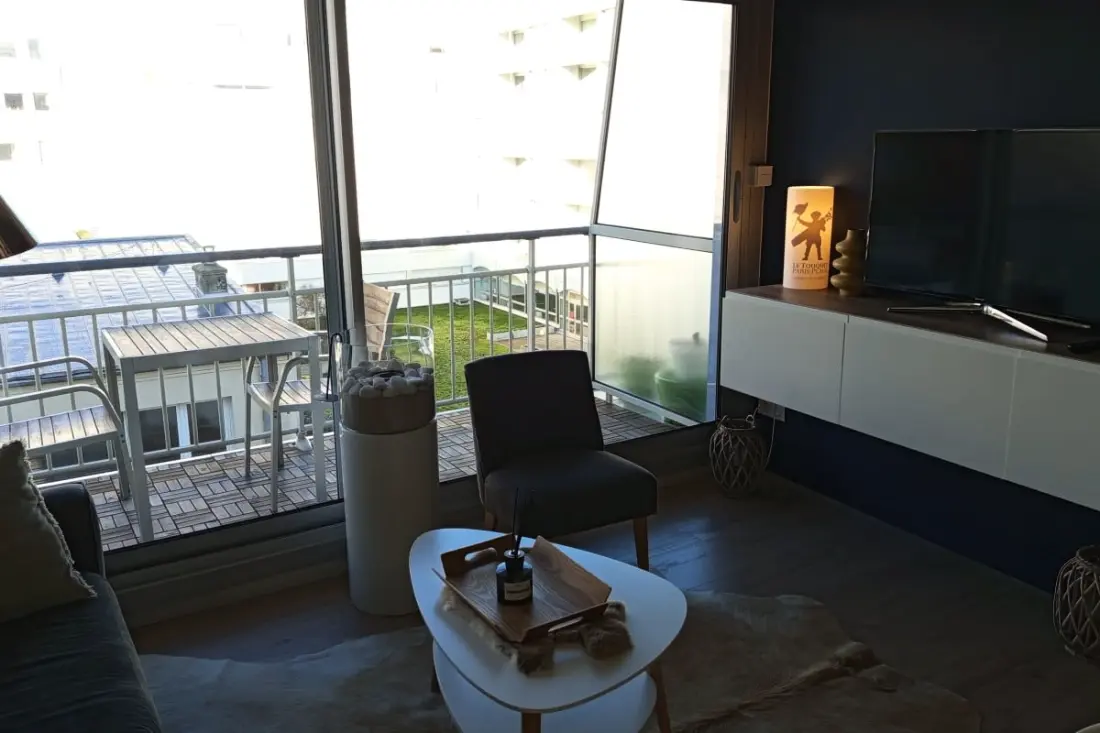 Appartement Avec Balcon Proche De La Plage