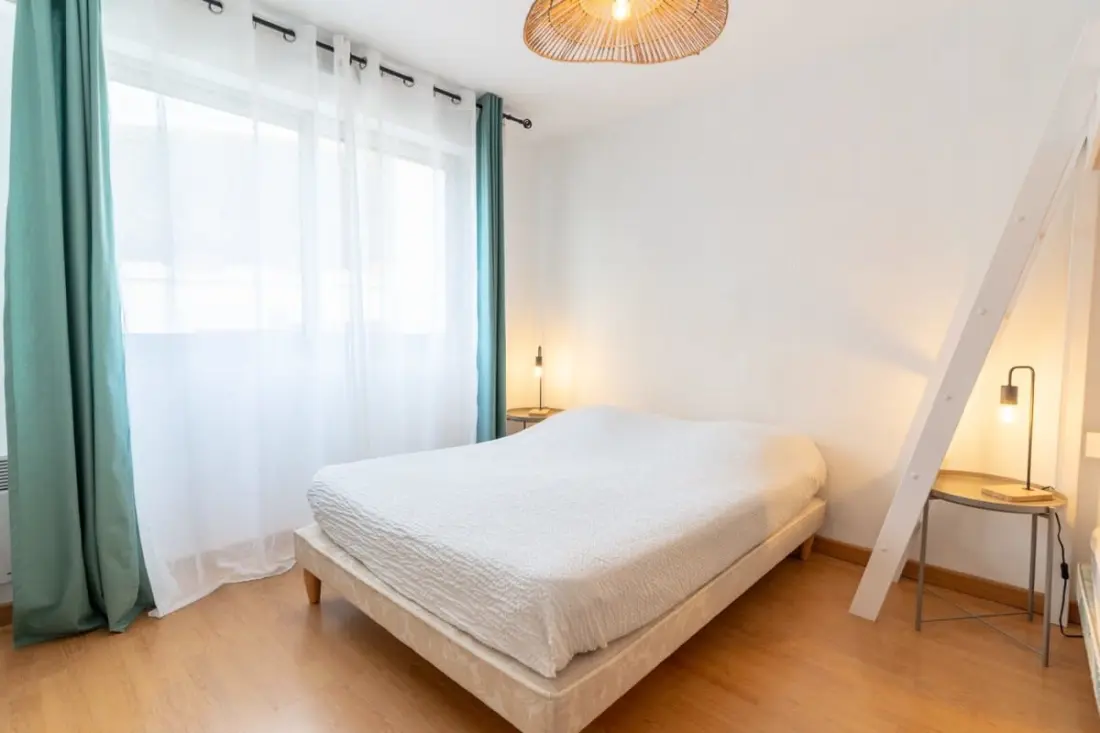 Résidence Agréable Appt 2 Chambres 6 Pers Avec Place De Parking Proche Centre Et Mer