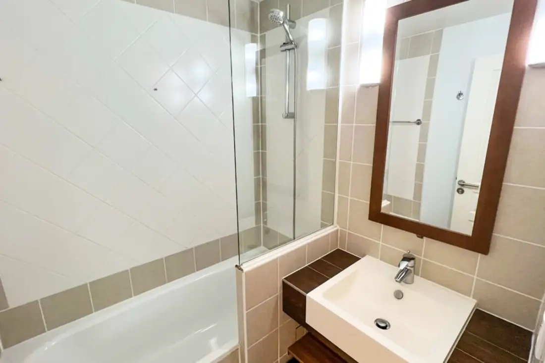 Résidence Appartement 6 Personnes Avec Piscine, Tennis Et Parking Gratuit 25