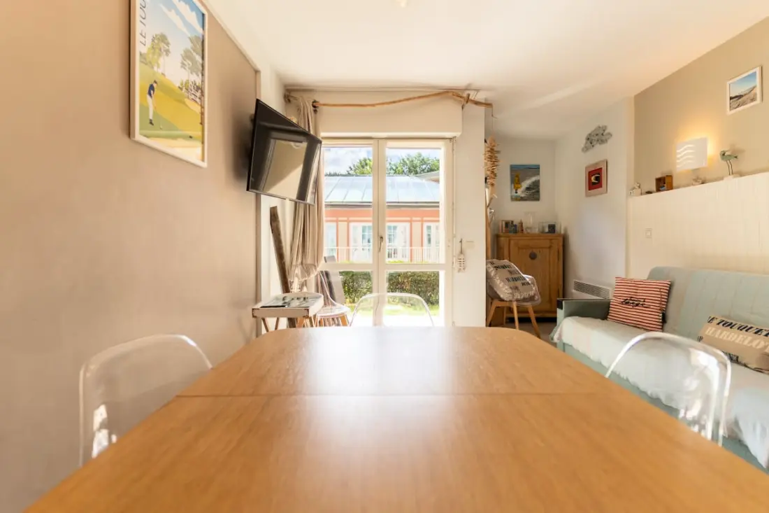 Résidence Appartement Pour 4 Pers Avec Piscine, Tennis Et  Parking Gratuit 56
