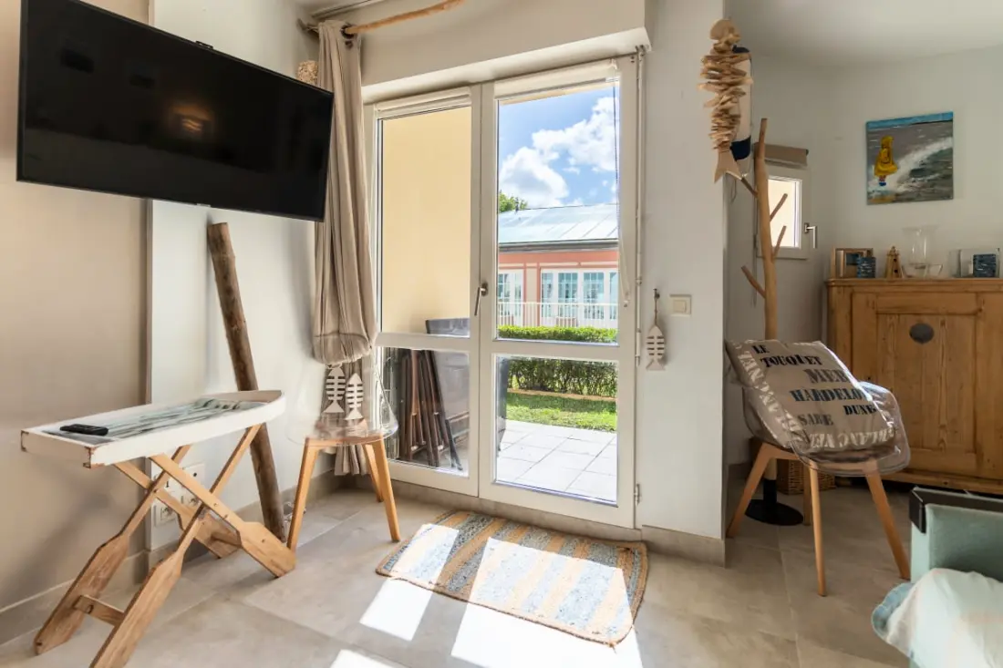 Résidence Appartement Pour 4 Pers Avec Piscine, Tennis Et  Parking Gratuit 56