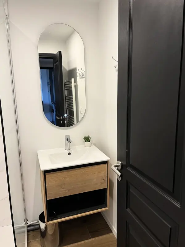 Résidence Appartement Rénové Pour 5 Pers Avec Piscine, Tennis Et  Parking 232