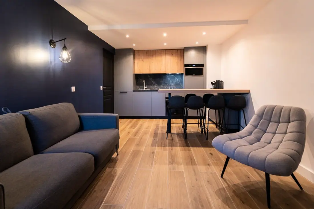 Résidence Appartement Rénové Pour 5 Pers Avec Piscine, Tennis Et  Parking 232
