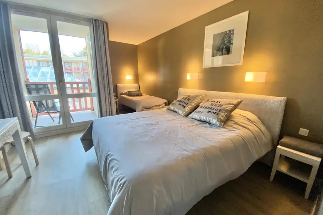 Résidence Charmant Appartement Pour 5 Pers Avec Piscine, Parking Et Tennis