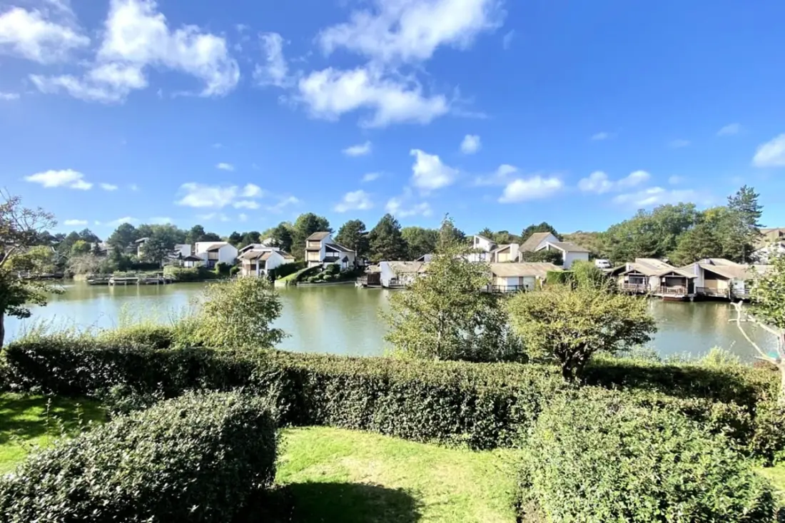 Résidence Séjour Détente Avec Vue Sur L’eau. Appt Pour 6 Pers Lumineux Et Confortable