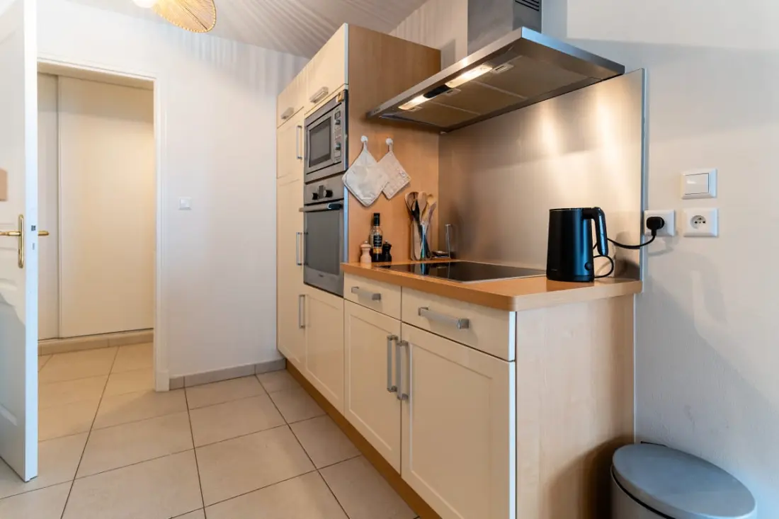 Résidence Très Agréable Appt De 2 Ch Pour 5 Pers,  Garage En Ss Proche Mer