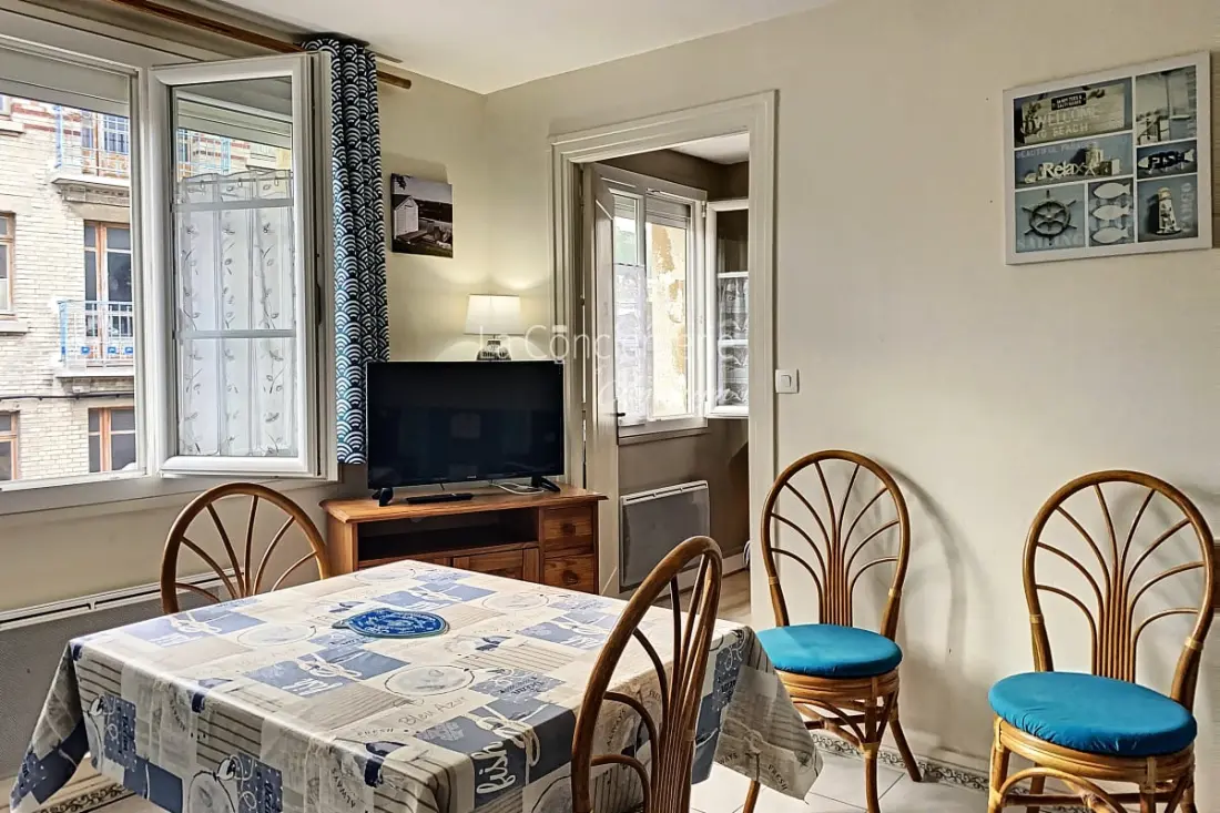 Résidence Th 23 -  🌊 Charmant Appartement Vue Sur Le Port 🌞