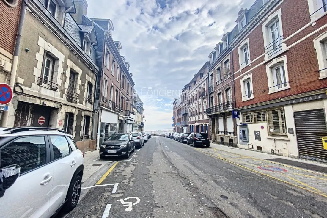 Résidence Th 23 -  🌊 Charmant Appartement Vue Sur Le Port 🌞