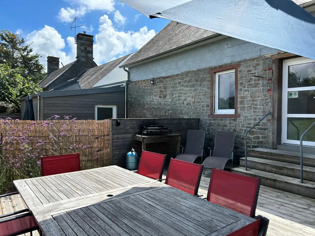 Maison de Vacances Le Val-Saint-Père 4