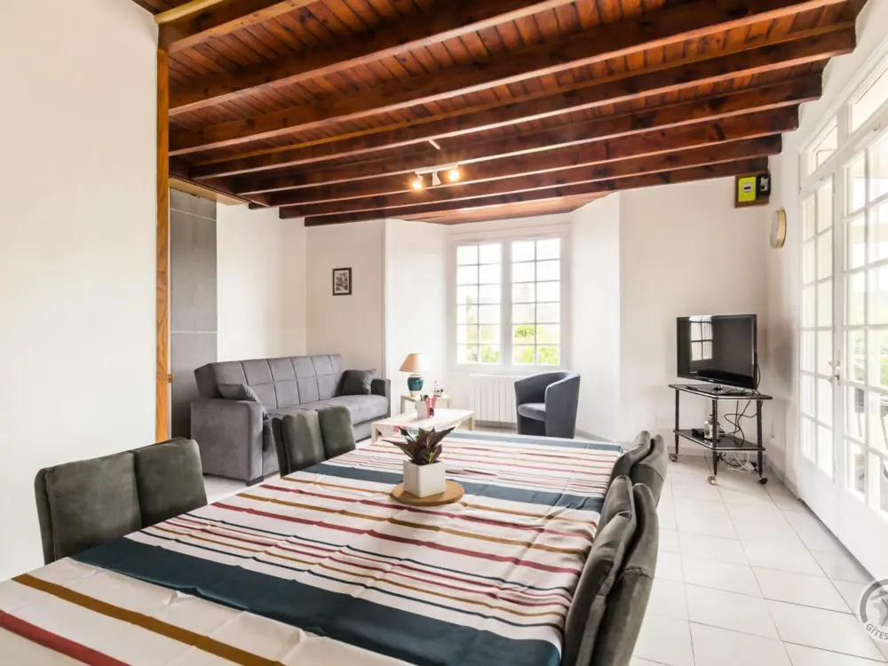 Maison de Vacances Le Vast 6