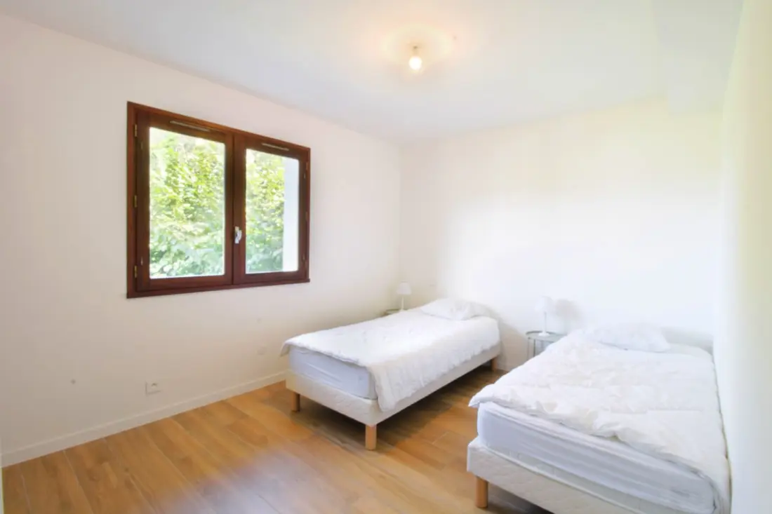 Confortable Villa Avec Vue Sur Le Lac Du Bourget