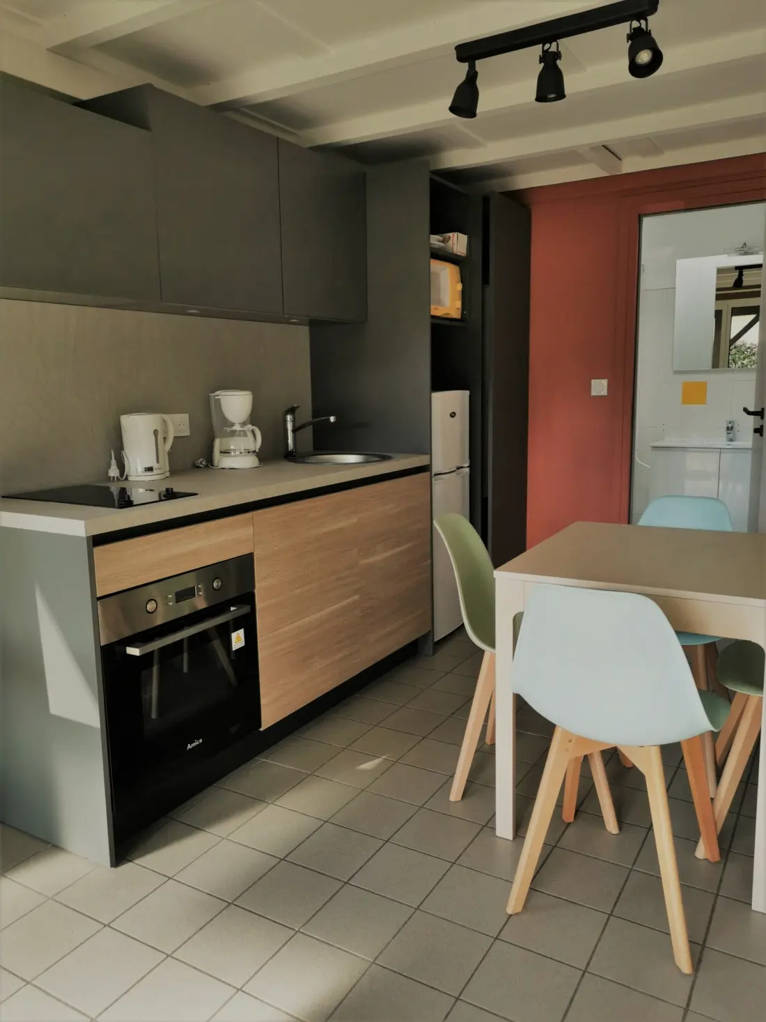 Les Pins Village Vacances2 étoiles★★
