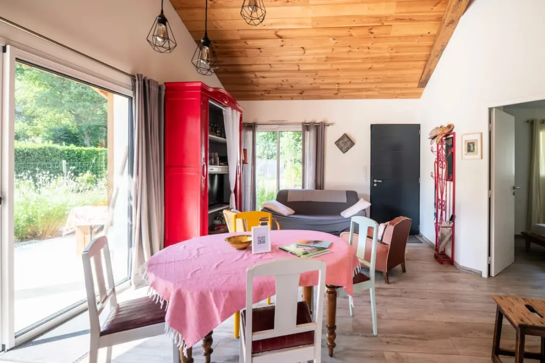 Grange Restaurée Dans Son Airial Landais
