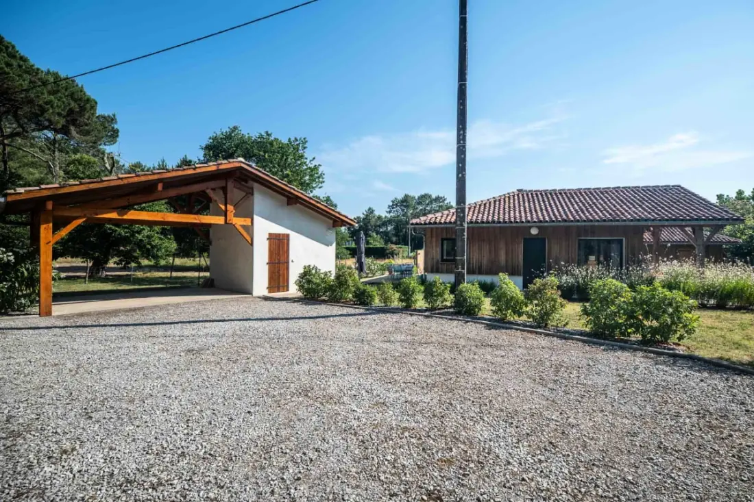 Grange Restaurée Dans Son Airial Landais