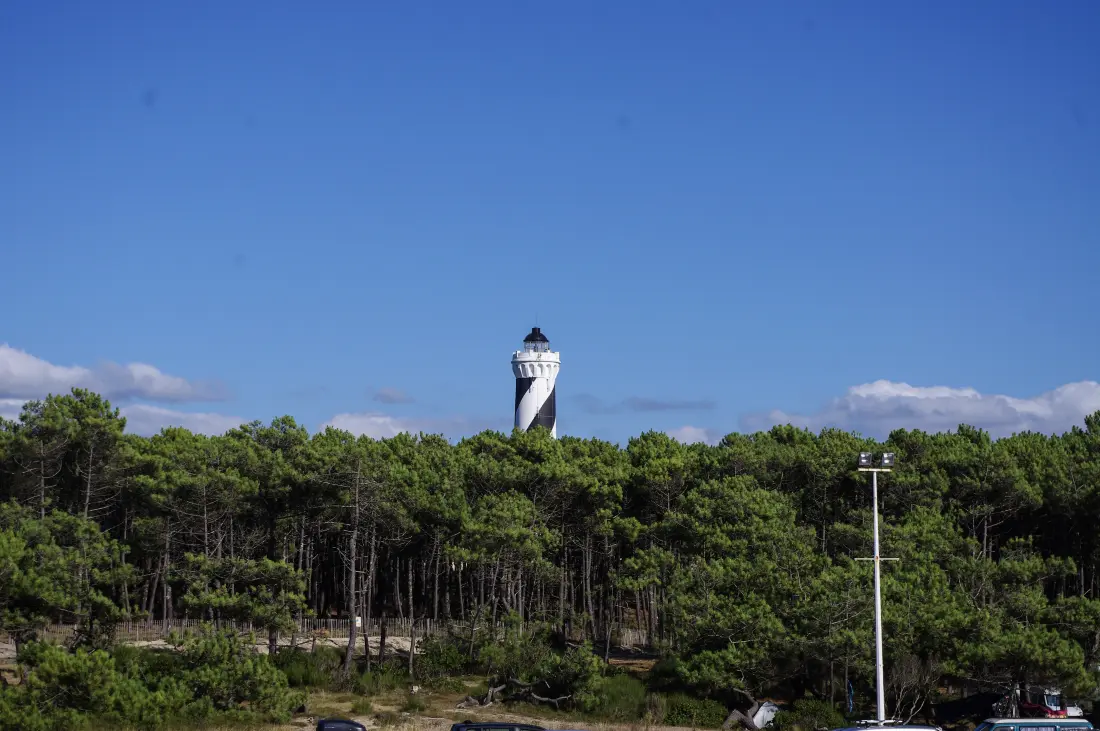 Les Pins Village Vacances2 étoiles★★