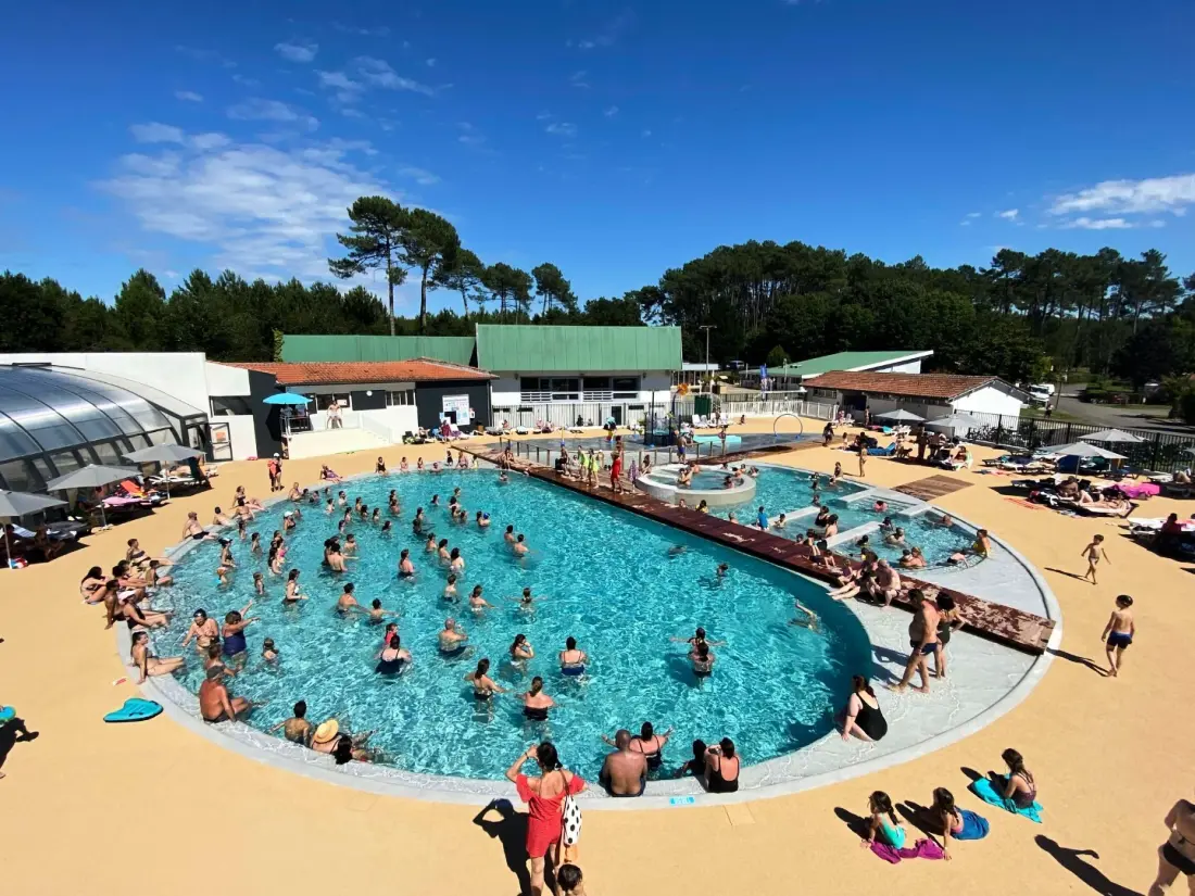 Les Pins Village Vacances2 étoiles★★