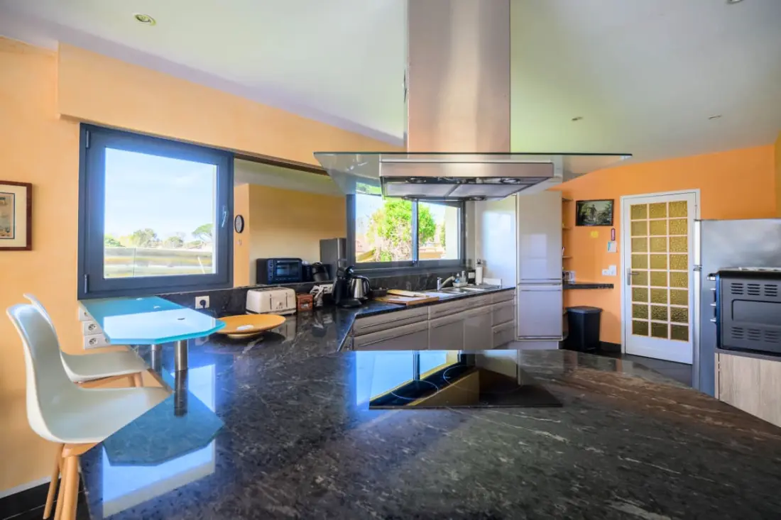 Villa Avec Piscine Privée Proche Lac Et Océan