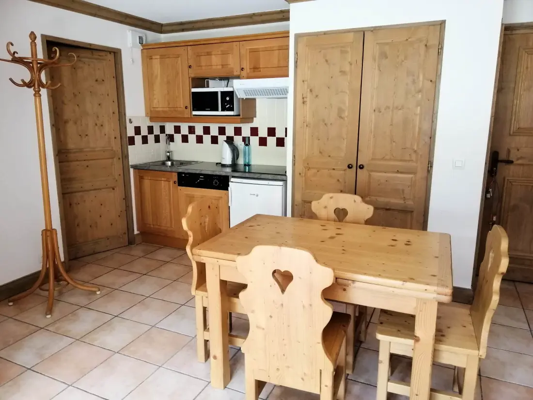 Granges Chalet B