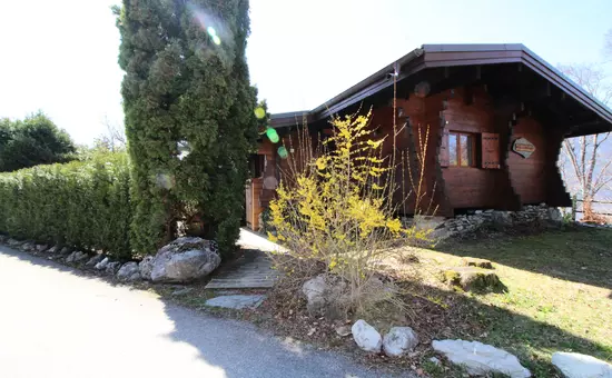 Chalet Carline