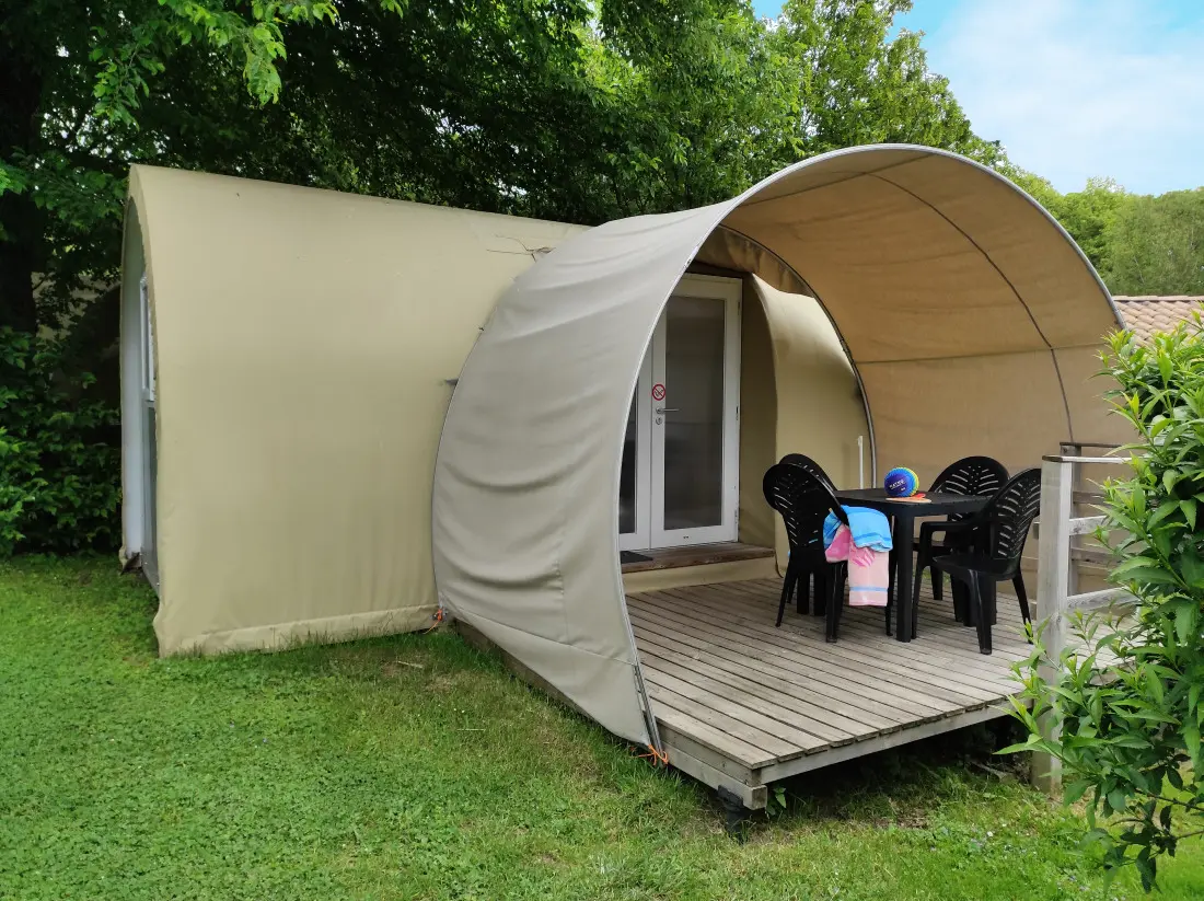 Camping Le Rouge Gorge4 étoiles★★★★