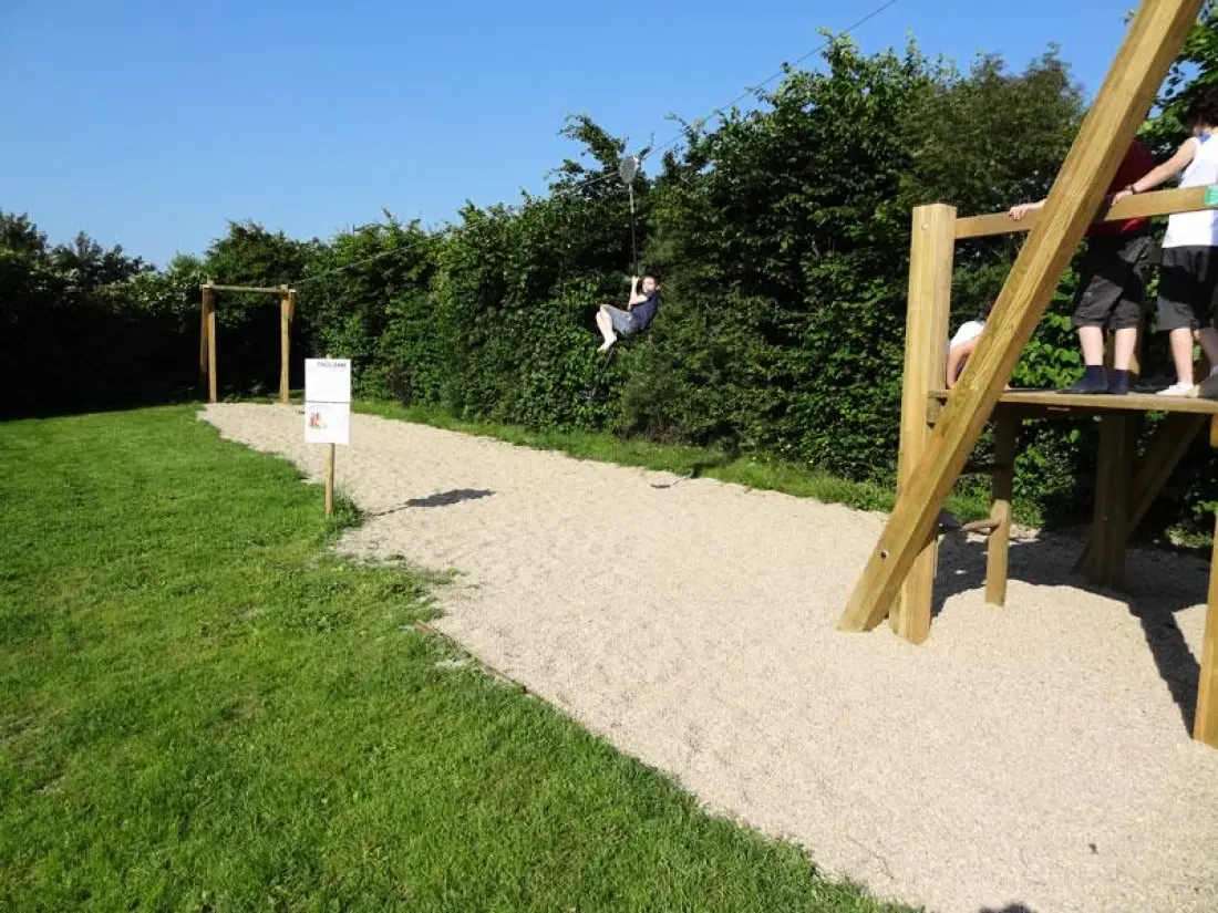 Camping Le Rouge Gorge4 étoiles★★★★