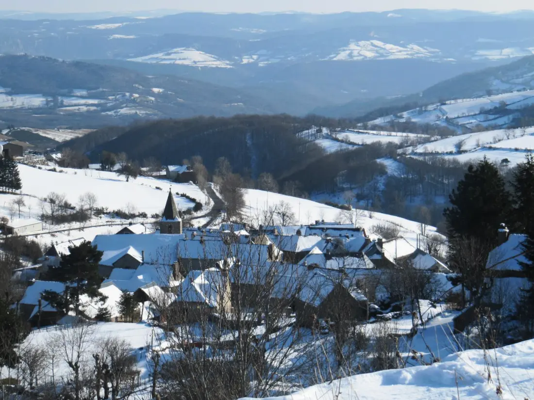 Gîte de France Bon aubrac pour 12 personnes 2 épis