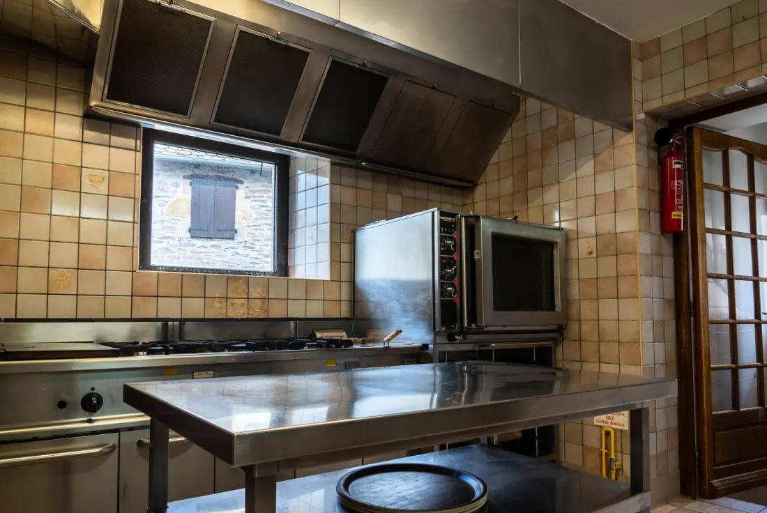 Gîte de France Bon aubrac pour 12 personnes 2 épis
