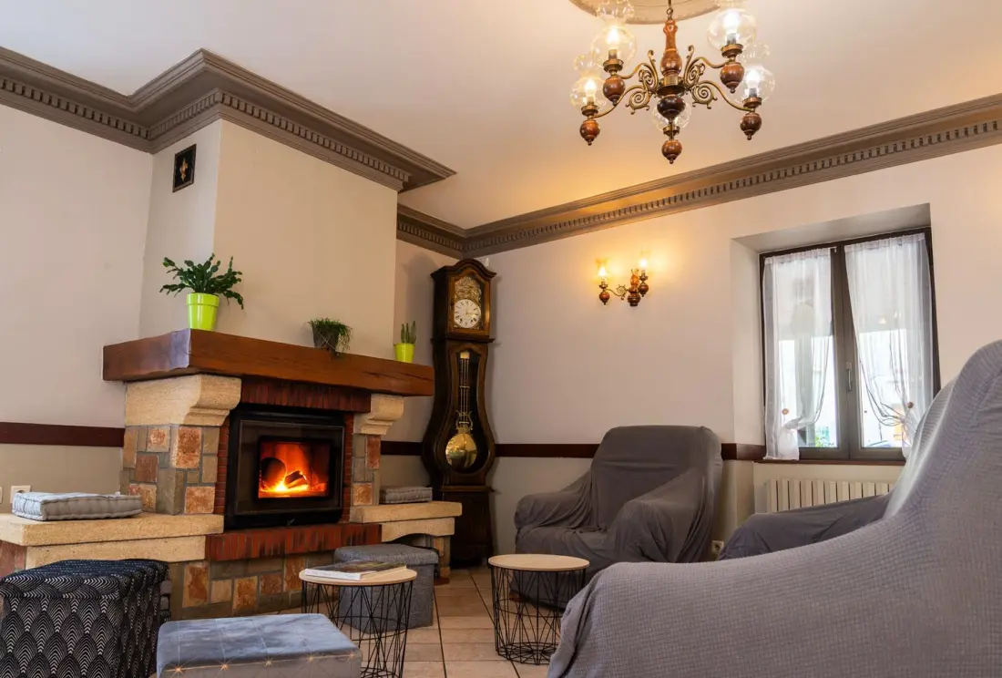 Gîte de France Bon aubrac pour 12 personnes 2 épis