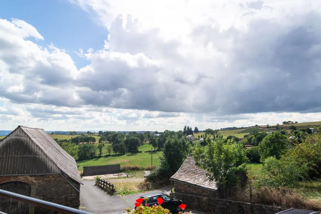 Gîte de France Bon aubrac pour 12 personnes 2 épis