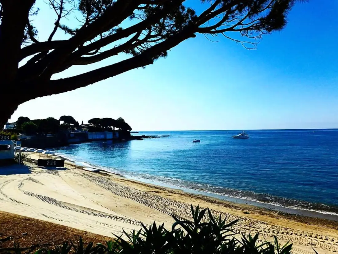 Résidence Golf de ST Tropez ,Wohnung mit Balkon