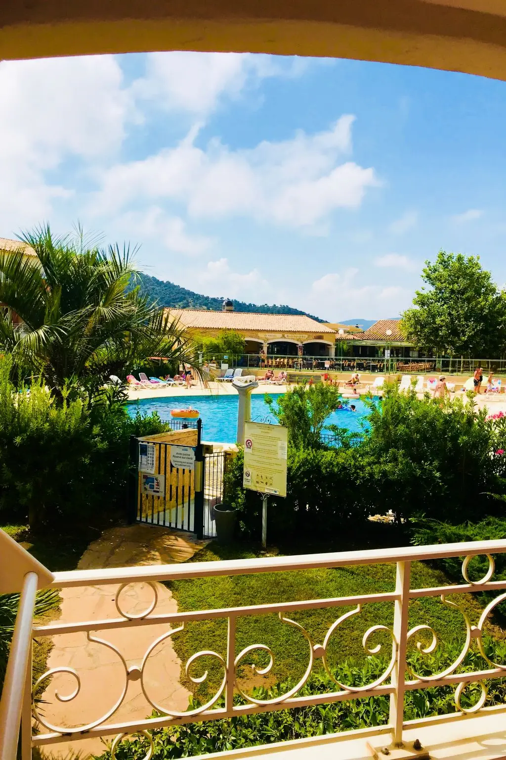 Résidence Golf de ST Tropez ,Wohnung mit Balkon