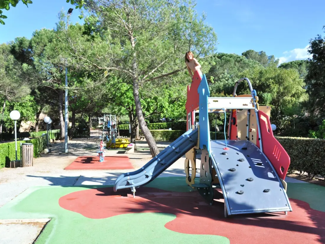 Résidence stacaravan camping Lei Suves cote d'azur Var