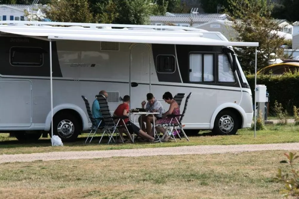 Camping Sunêlia L'Aiguille Creuse 4 étoiles★★★★