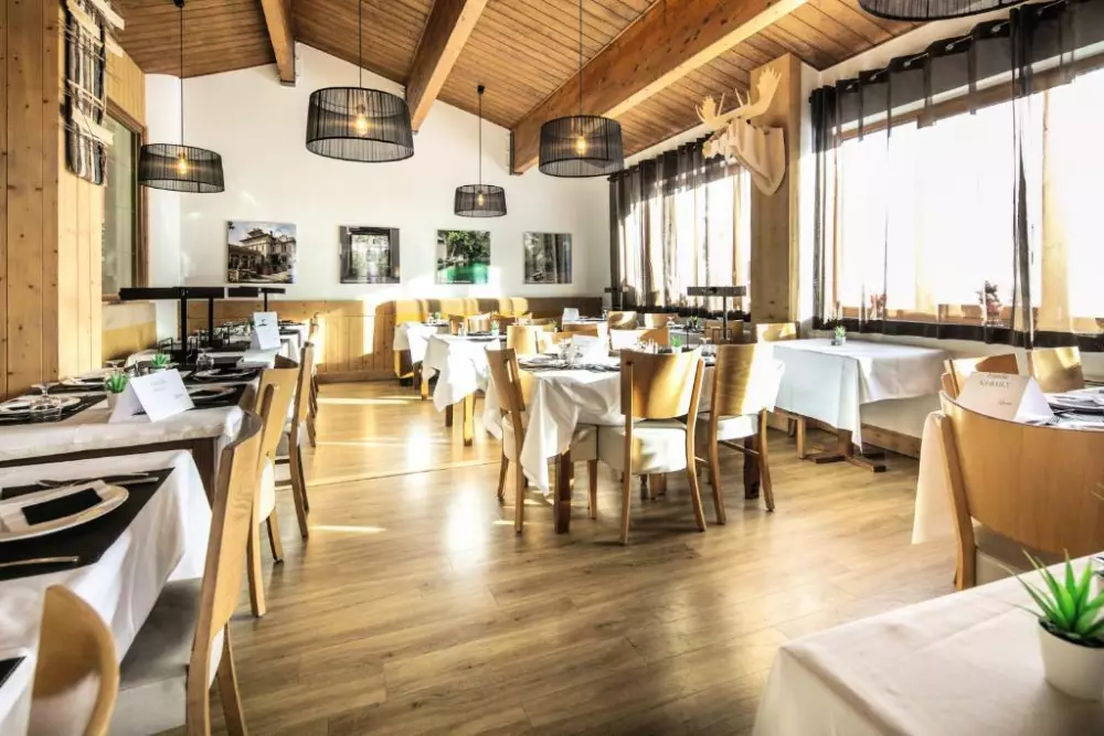 Hôtel Les Menuires Les Bruyères - Petit-déjeuner