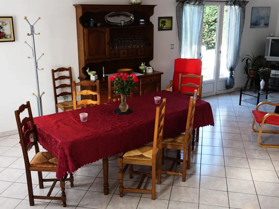 Maison de Vacances Les Moitiers-d'Allonne 2
