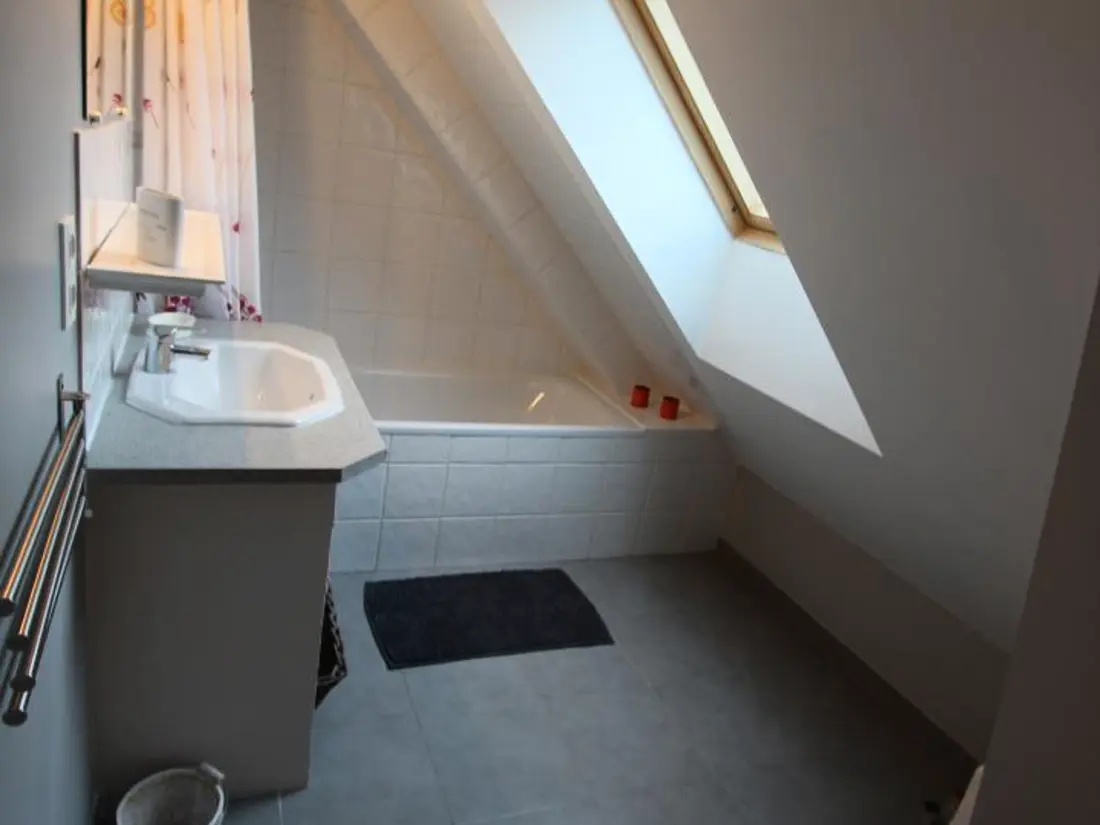Maison de Vacances Les Moitiers-d'Allonne 4