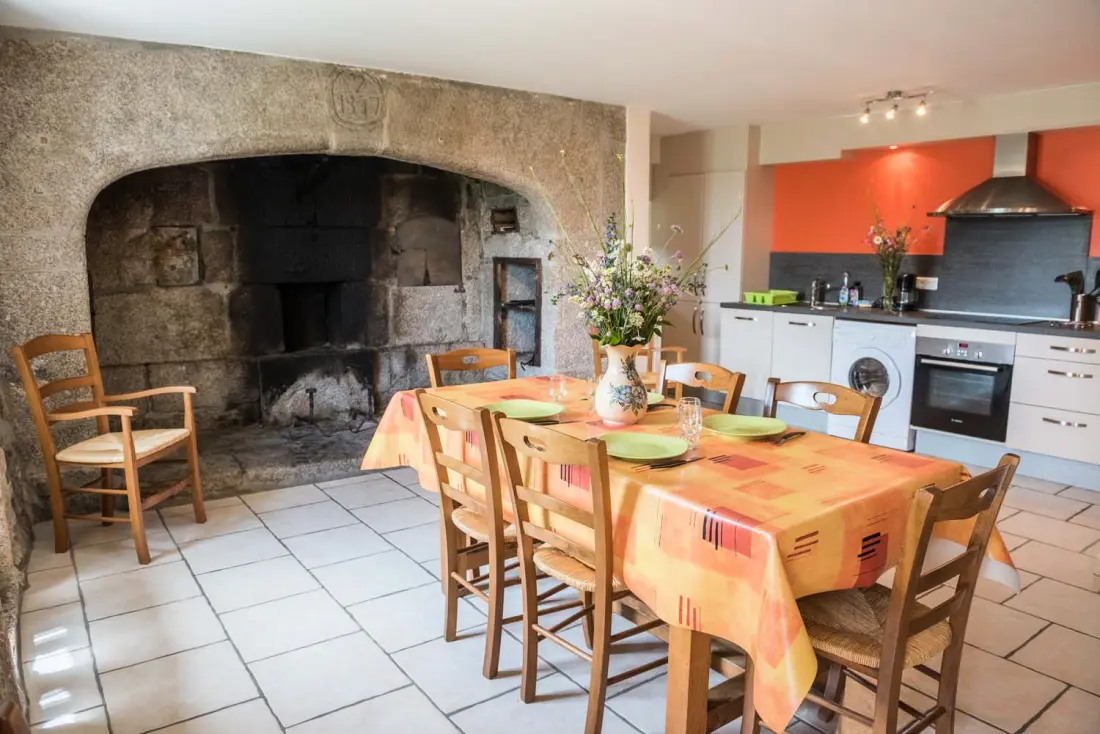 Gîte de France Le gîte gévaudan, 6/7 personnes au bacon 2 épis